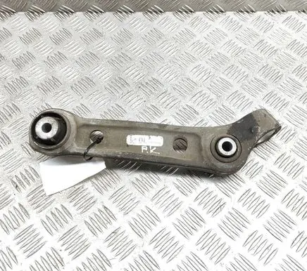 BMW 5 G30 G31 Front lower control arm/wishbone 6861181