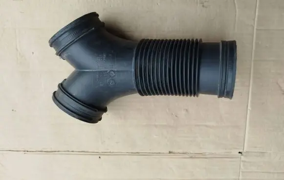 Porsche Panamera (970) Air intake duct part 97011014023