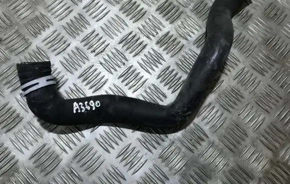 Ford Fiesta Engine coolant pipe/hose