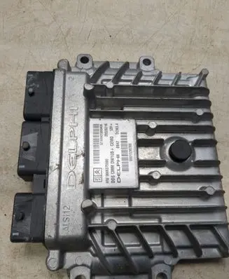 Peugeot 508 Engine control unit/module 9666375980 9801538280 28335216