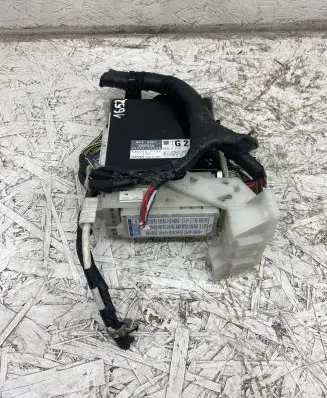 Toyota Prius (XW30) Central body control module 8922147150