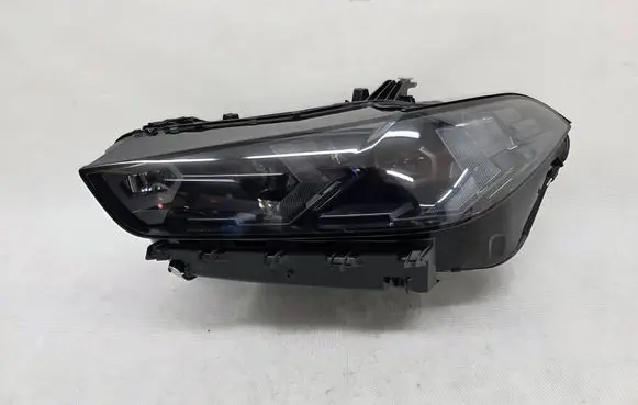 Headlight/headlamp