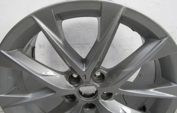 Seat Leon (5F) R18 alloy rim 5F0601025AA