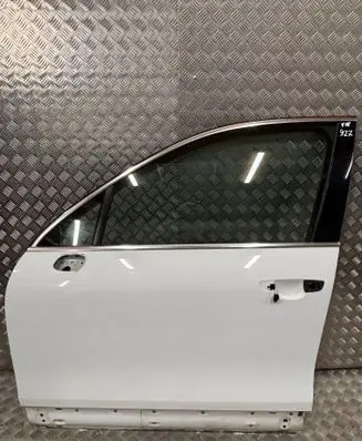 Volkswagen Touareg II Front door 