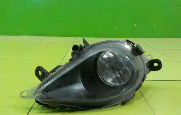 Opel Zafira C Front fog light 662588537 LEWY