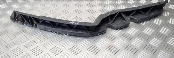 Skoda Octavia Mk2 (1Z) Front bumper mounting bracket