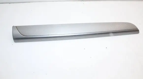 Subaru Outback (BS) Dashboard glove box trim