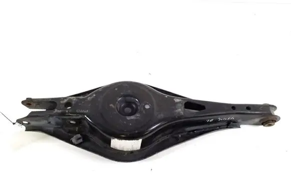 Volvo XC40 Rear upper control arm/wishbone 32221200