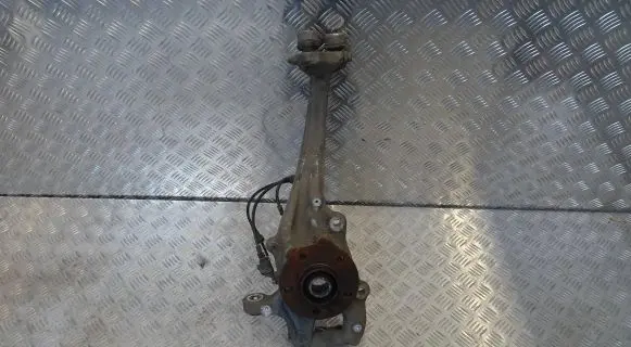 Audi A6 C7 Front wheel hub 8K0407257A