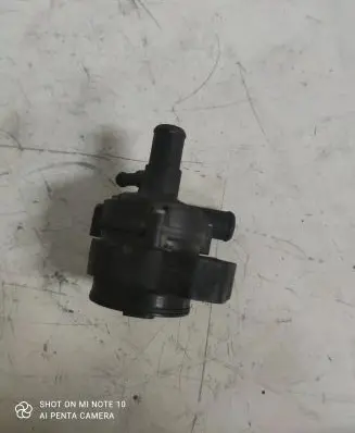 Mercedes-Benz E C207 W207 Electric auxiliary coolant/water pump A2118350028 3140501183
