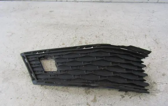 Skoda Karoq Front bumper lower grill 57A807367A