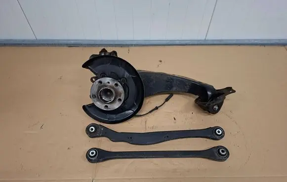 Mini One - Cooper F56 F55 Stub axle 6851575 33326851575