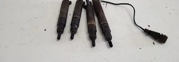 Seat Alhambra (Mk1) Fuel injectors set 028130201S