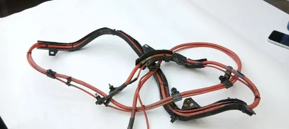 BMW 3 E90 E91 Positive cable (battery) 9205520