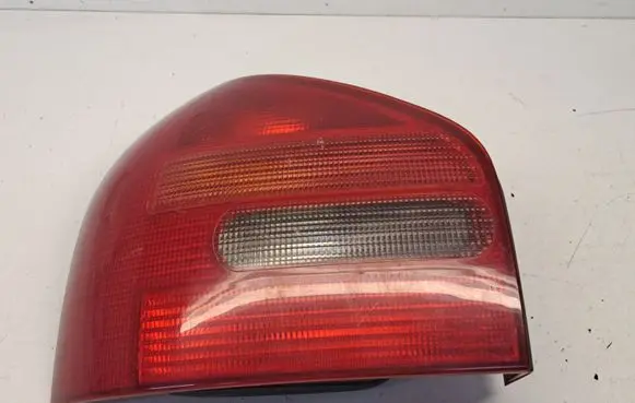 Audi A4 S4 B8 8K Tailgate rear/tail lights 8L0945035A