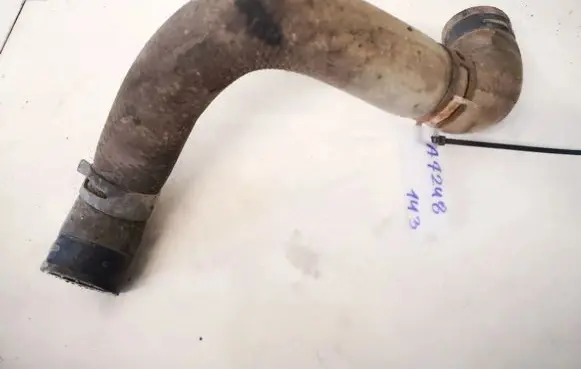 Toyota Avensis Verso Engine coolant pipe/hose