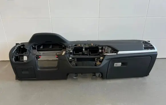 BMW X4 G02 Fender x4g02deskaskoralci