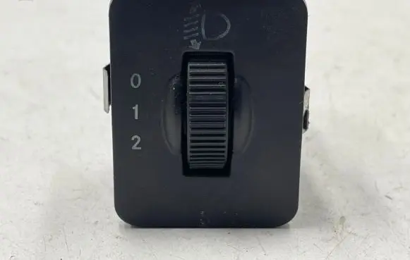 Chrysler Grand Voyager V Headlight level height control switch 04602836AE 30571ST MEXLC03057