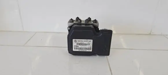Volkswagen PASSAT CC ABS Pump 3AA614109AF 54085620V 17654069