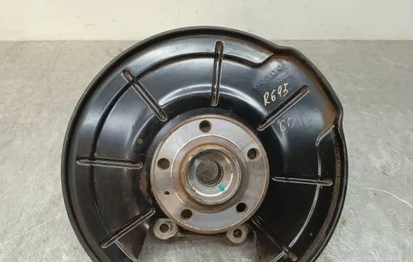 Polestar 2 Rear wheel hub spindle/knuckle 31681852
