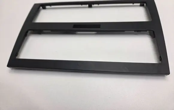 Radio/GPS head unit trim