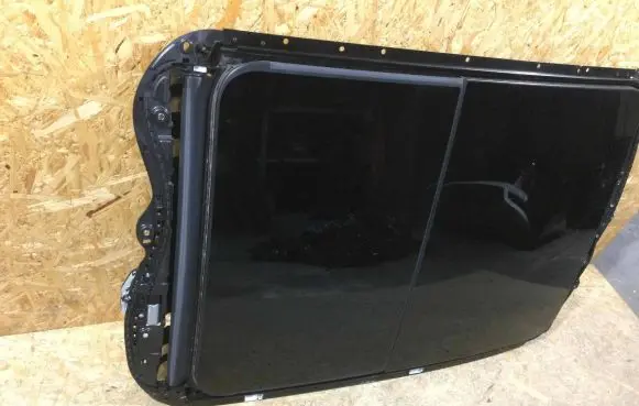 Porsche Macan (95B) Sunroof glass 95B8770559B9 95b877041hoa3