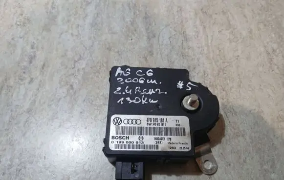 Audi A6 S6 C6 4F Power management control unit 4F0915181A
