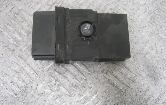 BMW 2 Active Tourer U06 Combustion control unit/module 7108182