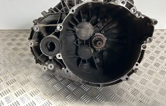 Volvo V40 Manual 6 speed gearbox M66