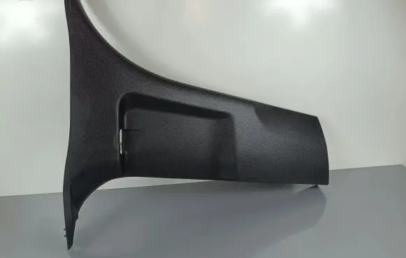 SsangYong Rexton (B) pillar trim (bottom)