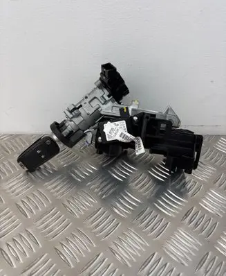 Opel Mokka Ignition lock 95384305 660728697