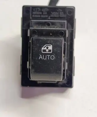 KIA Ceed Quarter vent window switch 3695111000U1 3695111000