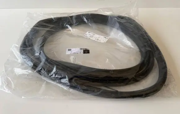 Mercedes-Benz Vito Viano W447 Sliding door rubber seal A4477310900