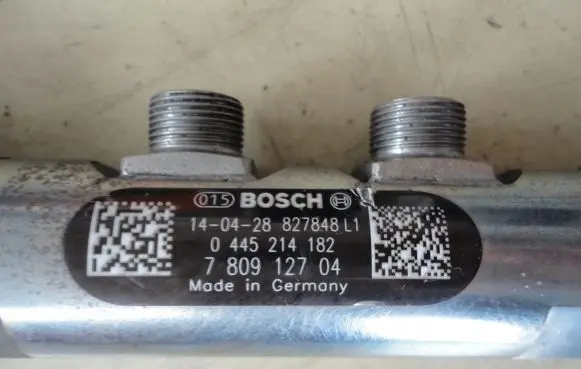BMW 3 E90 E91 Fuel main line pipe 0445214182
