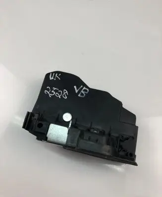 BMW 1 F20 F21 Coupe door lock (next to the handle) A053702 7202147