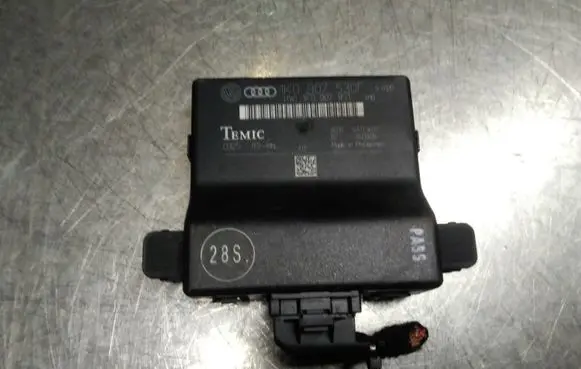 Audi A3 S3 8P Other control units/modules 1K0907530F 1K0907951