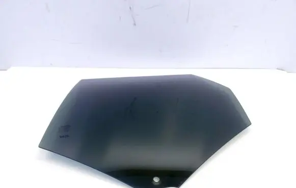 Volvo XC60 Rear door window glass 32244876