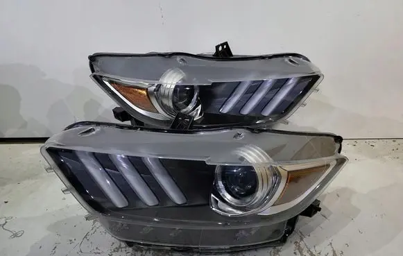 Ford Mustang VI Headlights/headlamps set 