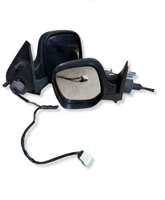 Citroen Berlingo Front door electric wing mirror 