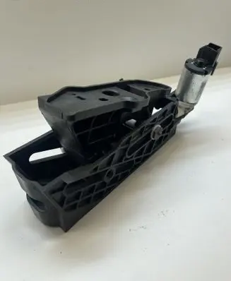 Cadillac Escalade IV Accelerator throttle pedal bracket 0820503002 180622