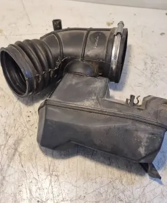 BMW 5 E39 Air intake hose/pipe 1438794 9691932