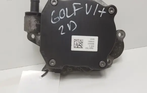 Volkswagen Golf Plus Vacuum pump 03L100D 100923 03L145207
