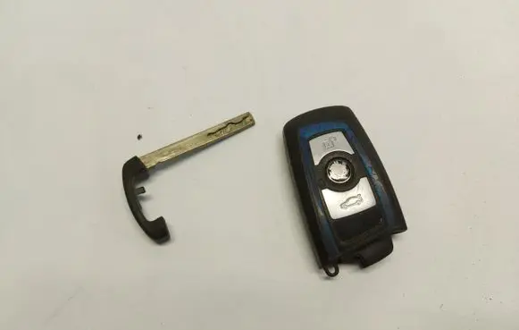 Ignition key/card