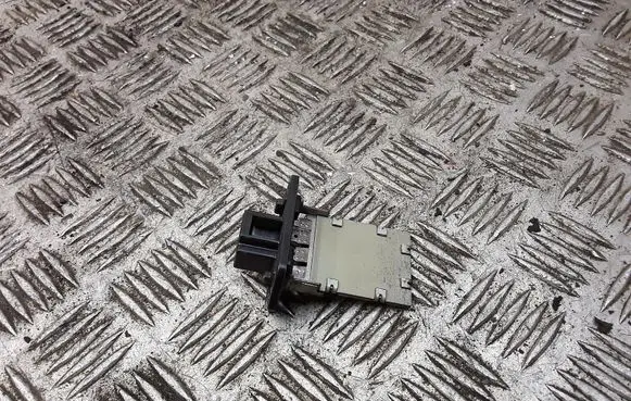 KIA Picanto Heater blower motor/fan resistor 