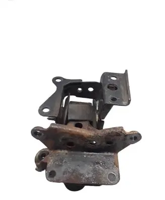Nissan X-Trail T30 Engine mount bracket
