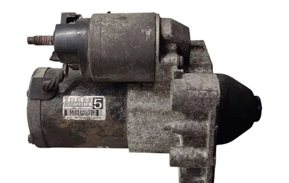 Citroen C4 II Picasso Starter motor 9801667780 M000T22473