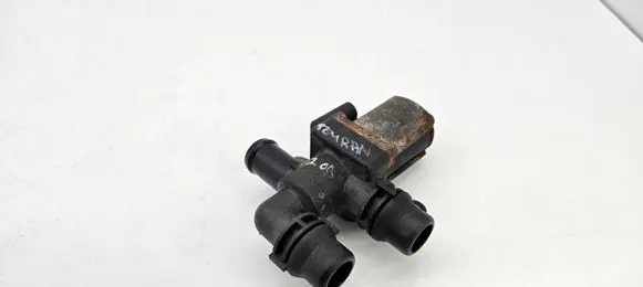 Volkswagen Touran I Coolant heater control valve 1K0820036C 1K0820036