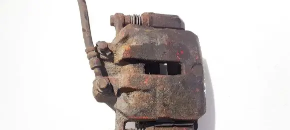 Opel Insignia A Front brake caliper