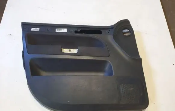 Volkswagen Touareg I Front door card panel trim 7L6867011