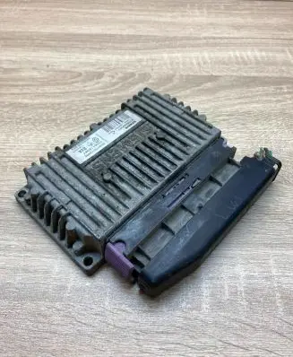 Renault Laguna I Gearbox control unit/module HOM7700102888 S10528003D